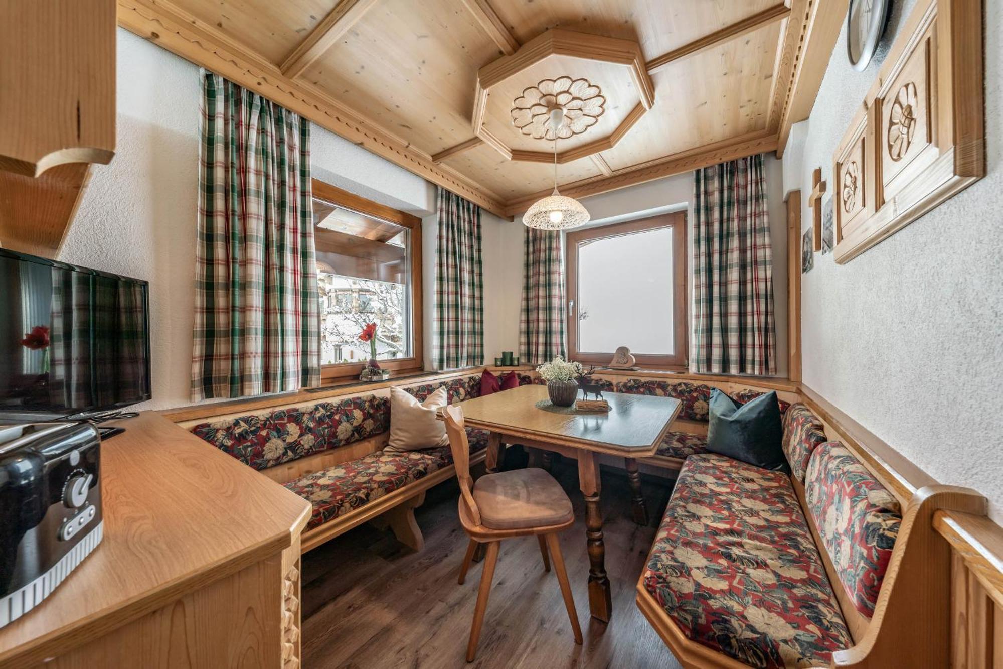 Haus Schoeser Hippach Bagian luar foto